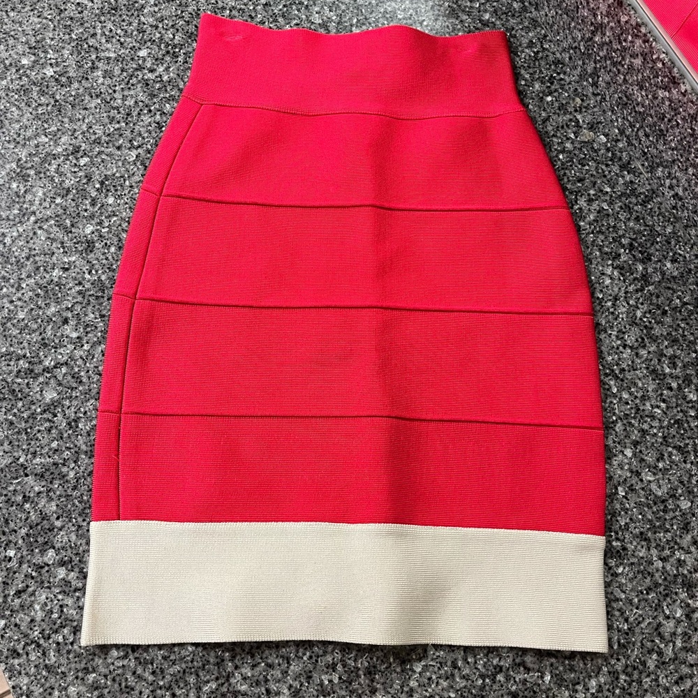 HERVE LEGER MINI SKIRT RED